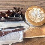 ディゾン 水道橋 - ムースショコラ　カフェラテ