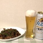 あさの精肉店 - 味付けホルモンでビールをゴクゴク！