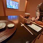 あさば - 楚々とお給仕してくださいます