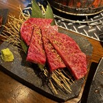 炭火焼ホルモン ぐう - 