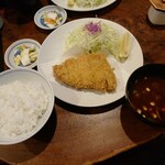 丸五 - ロースカツ定食