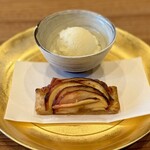 柚木元 - ジャージー牛のアイス・紅玉のアップルパイ