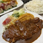 フジランチ - デミグラチキンカツ  ライス みそ汁付き