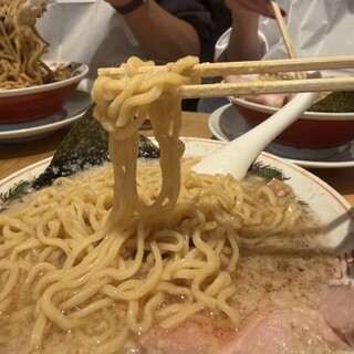 背脂ラーメン チャッチャ亭_1