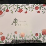 紅茶とパフェのお店 Picxy - 