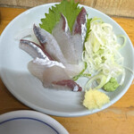 もつやき ばん - お刺身もあるの嬉しい♪