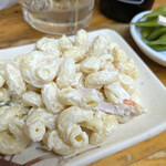 もつやき ばん - マカロニサラダはテッパン