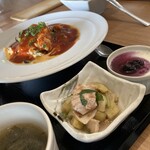 CHINESE DINING 瑞 - 蒸しナスと鶏の梅肉和え