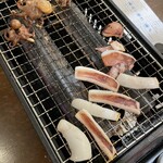 海味焼 酒場 〇上水産 - イイダコ焼き@439
スルメいか焼き半身@549
