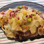 fiveran osaka Coffee BASE - ストロベリーピスタチオクロワッサン 500円（税抜）