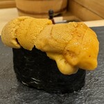 鮨 こん藤 - ムラサキウニ（沿海州）