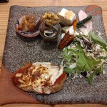 ピパーチキッチン - 焦がしチーズのハンバーグ定食