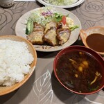 グリルニューコトブキ - ヒレカツ定食