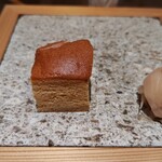 熊本 鮨 銀座ふくじゅ - 卵カステラ　ホタテ入り