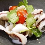 ヤリイカとパクチのサラダ