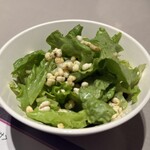 マトリョーシカ - オムライスとつぼ焼き(サラダ)