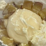 Art Gallery Cafe 茶々華 - 第二層の洋梨シャーベット