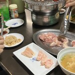 ドライブイン鳥 - 