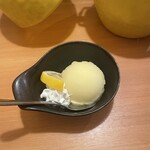 旨い魚とレモンサワー トロ匠 - ■ レモンシャーベット ￥385（税込）