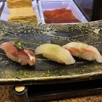 にぎり鮨 一五〇 - あじ、ひらめ、たい