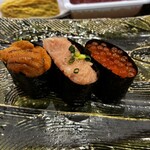 にぎり鮨 一五〇 - 軍艦三昧（生うに、ネギトロ、イクラ）