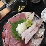 氷見 魚市場食堂 - 