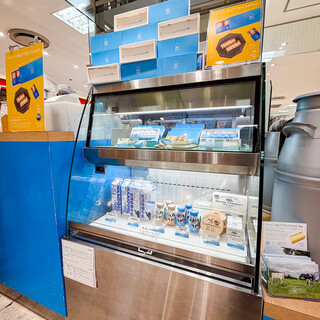 タカナシミルクパーラー_1