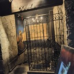 Bar Vintage with Restaurant - 