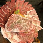 北京 - 限定肉盛り