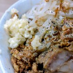 ラーメン荘 歴史を刻め 世田谷 - 汁なしアップ