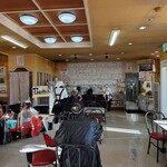 SS - 店内