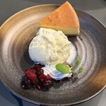 live cafe G - チーズケーキ