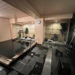 セブンシーズホテル 伊東 - 広い貸切風呂　スマホで使用可能か確認できます