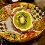 銀シャリ鮮魚 オサカナマルシェ - 