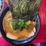家系ラーメン たつ家 - 