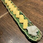 魚店亜紗 - 出汁巻き玉子
      620円