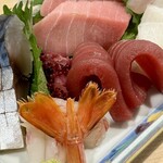 寿司酒肴 じゅん - 赤エビ・赤身