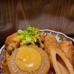 魚と煮込みとわら焼きと ととと - 