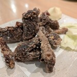 アカマル屋鮮魚店 - マグロの竜田揚げ480円