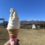 ヤツレン ソフトクリーム売店 - 