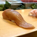 寿し辰 - マグロ漬け
      Mugが大好きで必ず注文するマグロ漬け、ねっとりした抜群の漬け加減♪(●´д｀●´д｀●´д｀●)♡