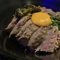 馬刺しと焼き鳥 グルマン三年坂 - 