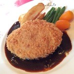 チーズがとろ～んのメンチカツ