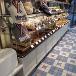 ゴントラン シェリエ - パンの他にもいろいろと