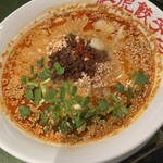 紅虎餃子房 - 白ごまタンタン麺　1,078円