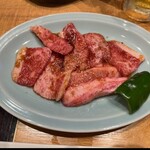 焼肉ホルモン でかのれん - 