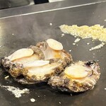 ステーキハウス松波 - 活鮑　　大きかった〜