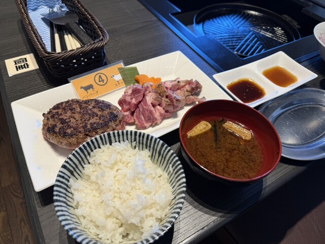 ハンバーグ&ステーキ 緑の風 - 郡山（ハンバーグ）の写真