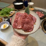 黒毛和牛焼肉みかく屋 - 