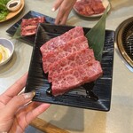 黒毛和牛焼肉みかく屋 - 